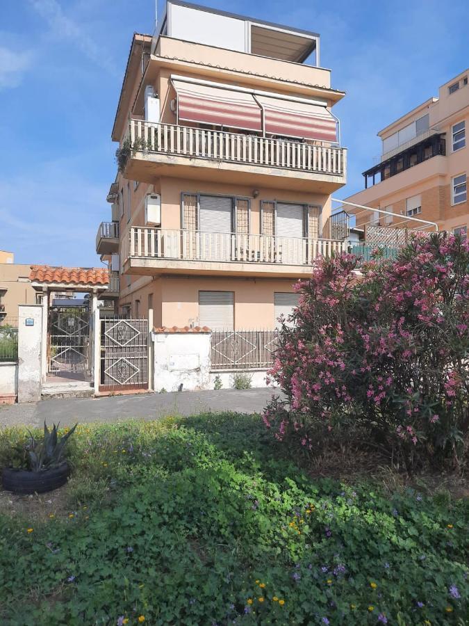 Апартаменти Nerea House Лідо-ді-Остія Екстер'єр фото